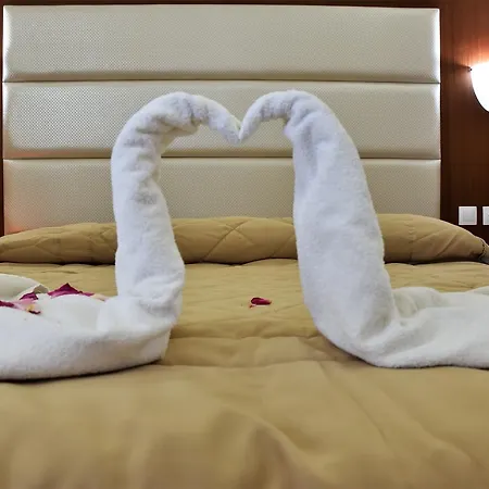 Hotel Marathon 4*
